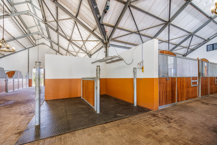 5 Bedroom Property for Sale in Stellenbosch Farms Western Cape
